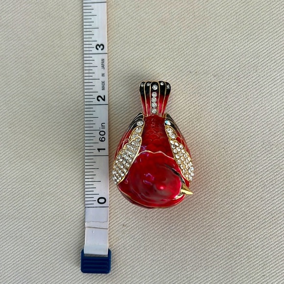 CARDINAL BIRD container covered with rhinestones and sporting a gold beak - Picture 8 of 9